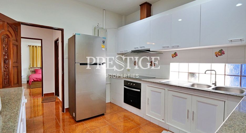 For sale 3 ベッドルーム house in Bang Lamung, Chonburi