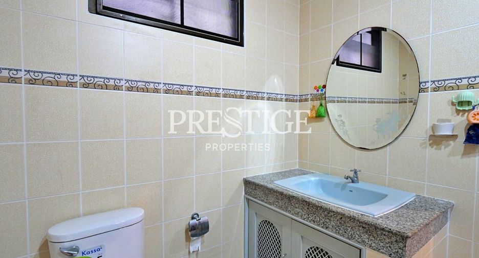 For sale 3 ベッドルーム house in Bang Lamung, Chonburi