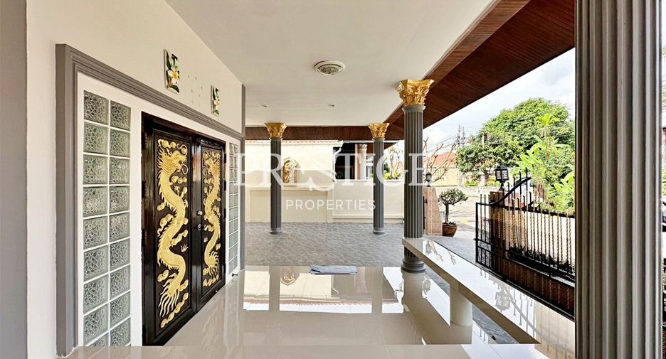 For sale 3 ベッドルーム house in Bang Lamung, Chonburi