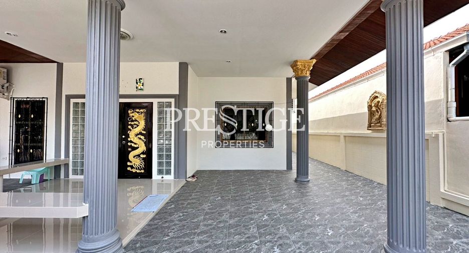 For sale 3 ベッドルーム house in Bang Lamung, Chonburi