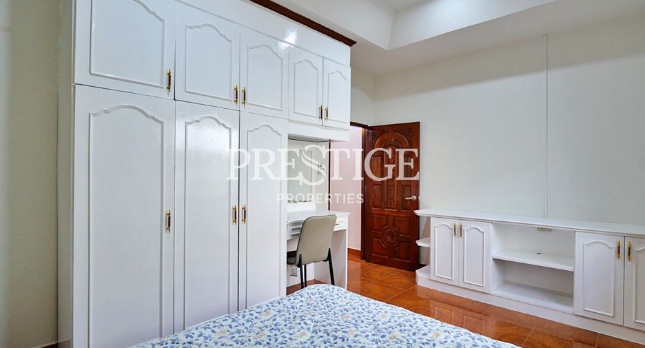 For sale 3 ベッドルーム house in Bang Lamung, Chonburi
