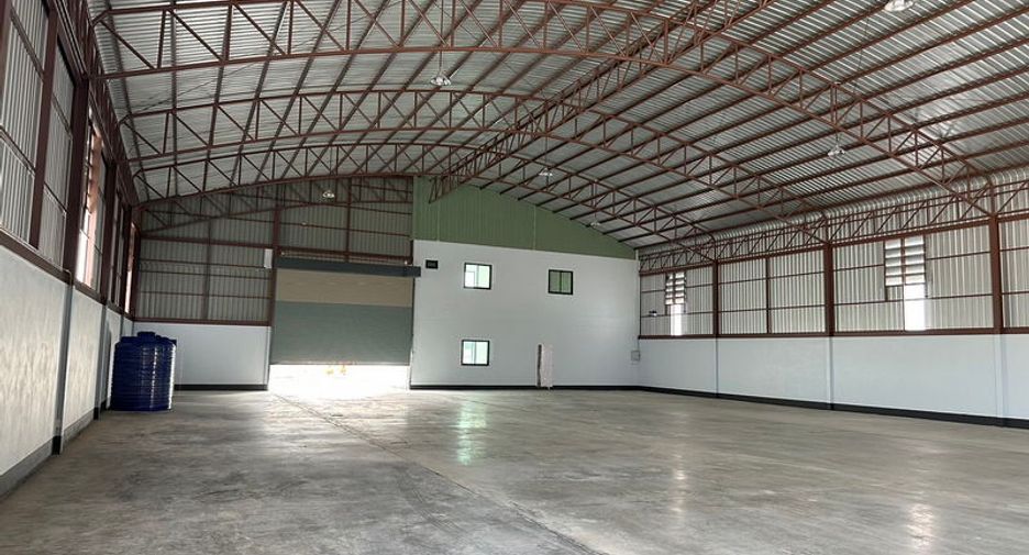 For sale and for rent warehouse in Khlong Toei, Bangkok