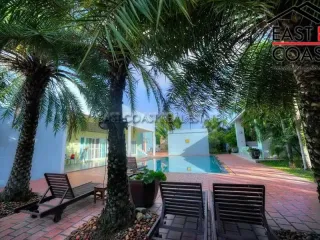 À vendre 2 chambres maison à Bang Lamung, Chonburi