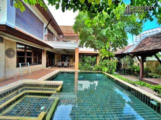 For rent 4 Beds villa in South Pattaya, Pattaya