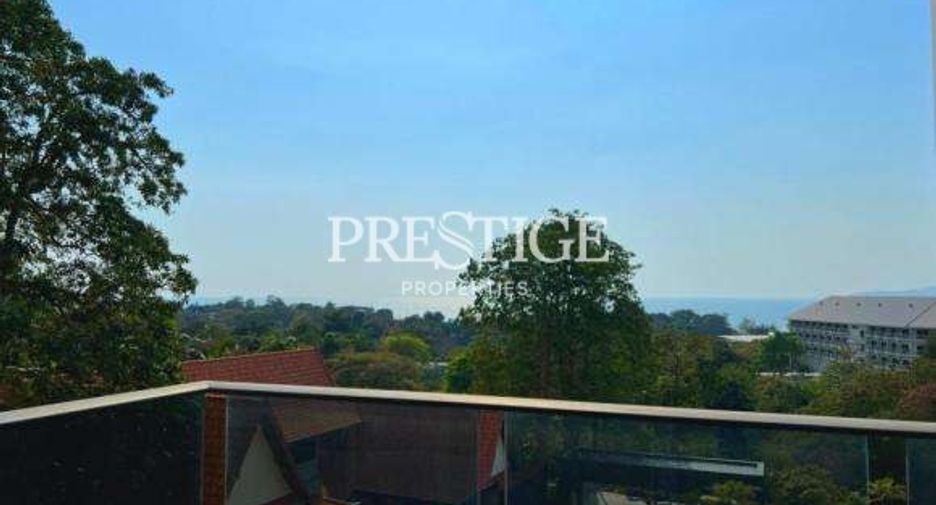 For sale studio condo in Pratumnak, Pattaya