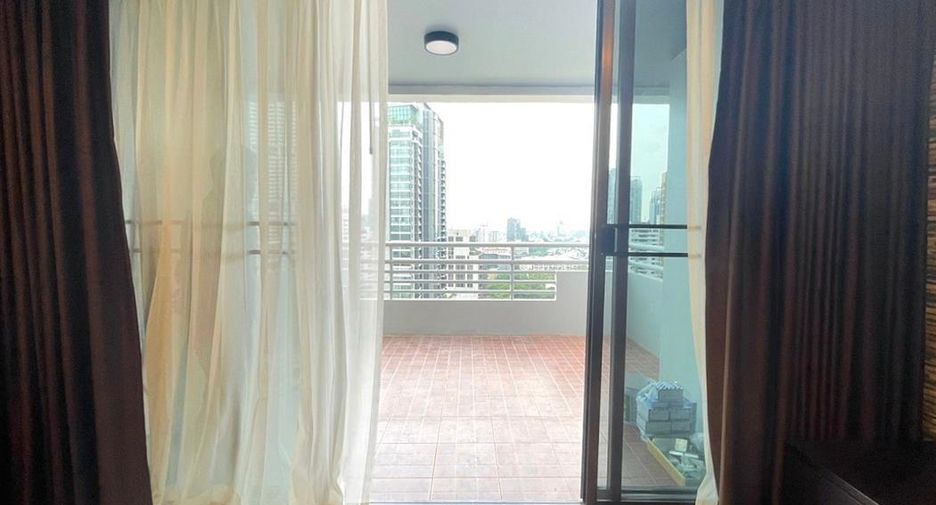 À vendre 3 chambres condo à Khlong Toei, Bangkok