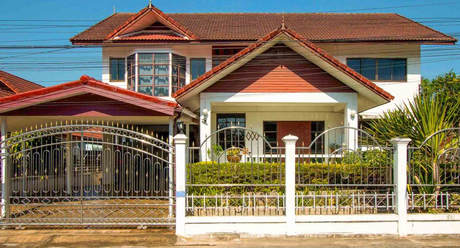For sale 7 Beds house in San Sai, Chiang Mai