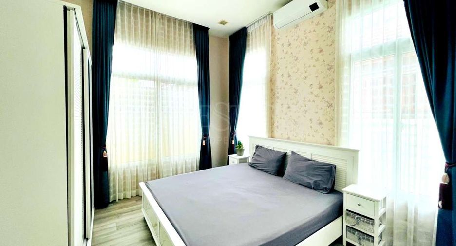 For sale 3 bedrooms house in East Pattaya, Pattaya