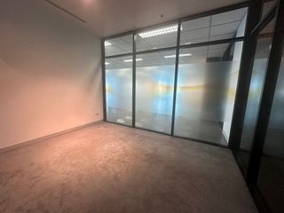 For rent 1 bed office in Khlong Toei, Bangkok