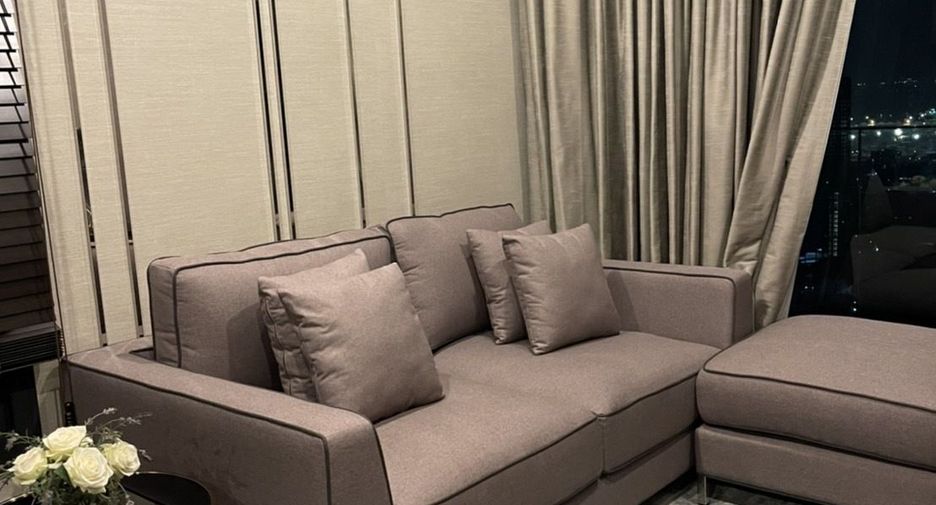 For rent 2 bed condo in Khlong Toei, Bangkok