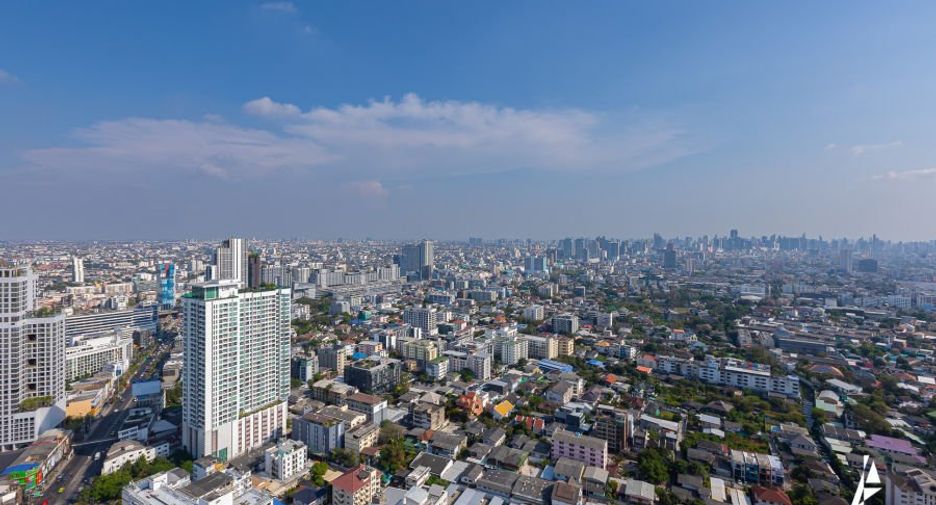 For sale 4 bedrooms condo in Chatuchak, Bangkok