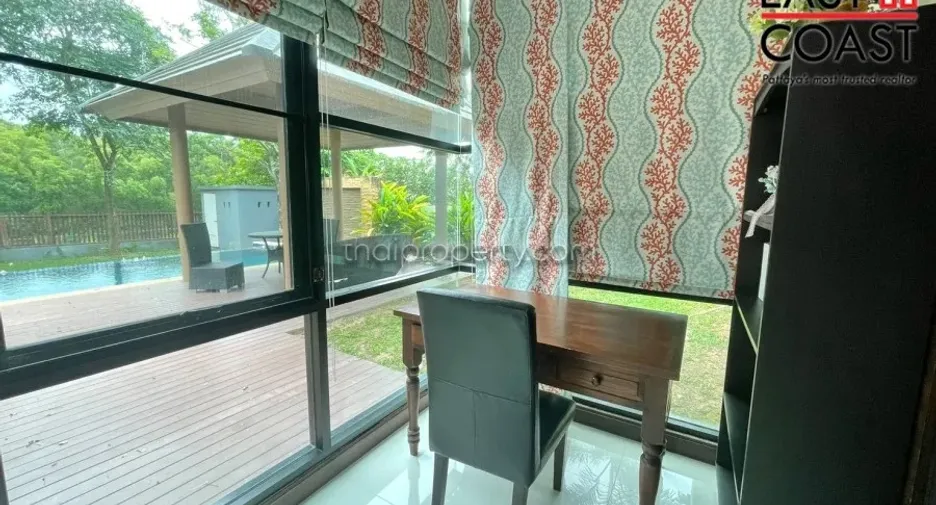 For rent and for sale 4 bedrooms house in Bang Lamung, Chonburi
