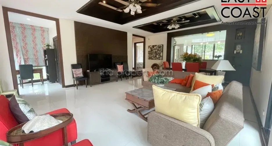 For rent and for sale 4 bedrooms house in Bang Lamung, Chonburi