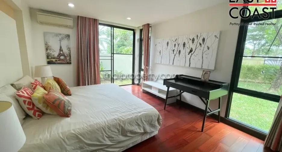 For rent and for sale 4 bedrooms house in Bang Lamung, Chonburi