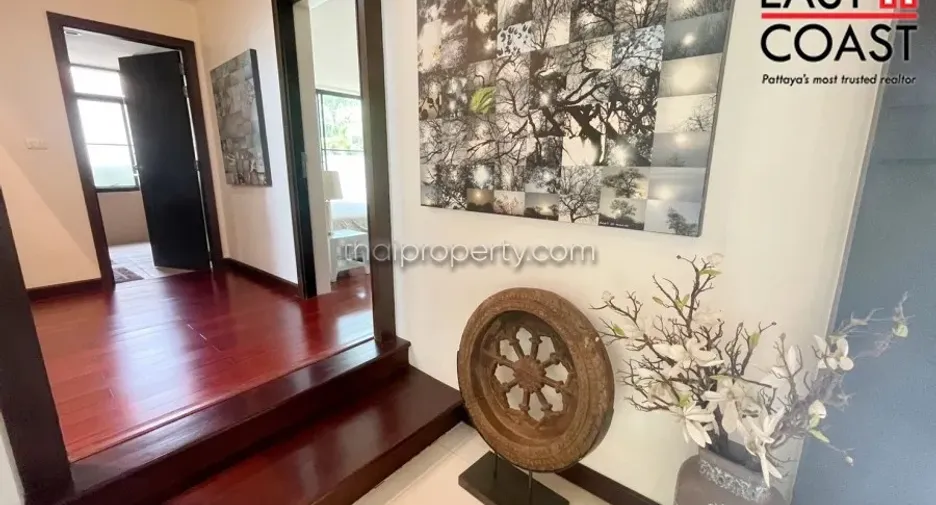 For rent and for sale 4 bedrooms house in Bang Lamung, Chonburi