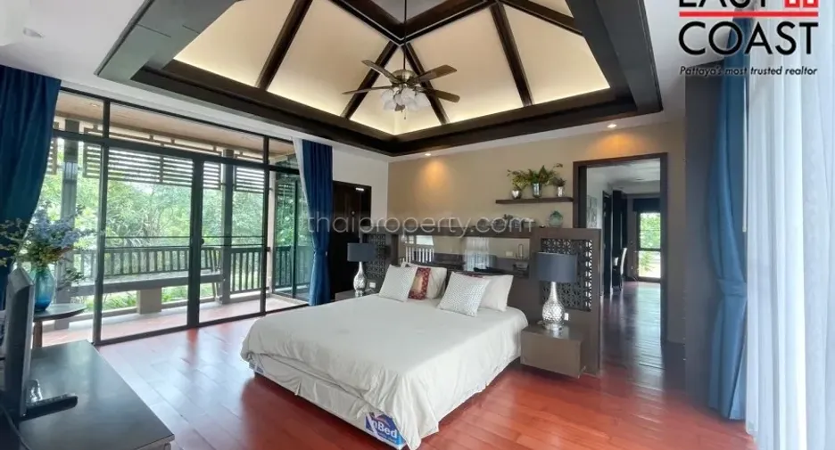 For rent and for sale 4 bedrooms house in Bang Lamung, Chonburi