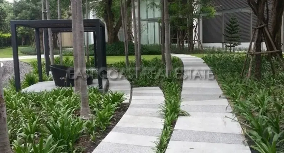 For rent and for sale 1 bed condo in Bang Lamung, Chonburi