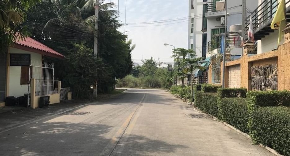 For sale 20 bedrooms apartment in Bang Lamung, Chonburi
