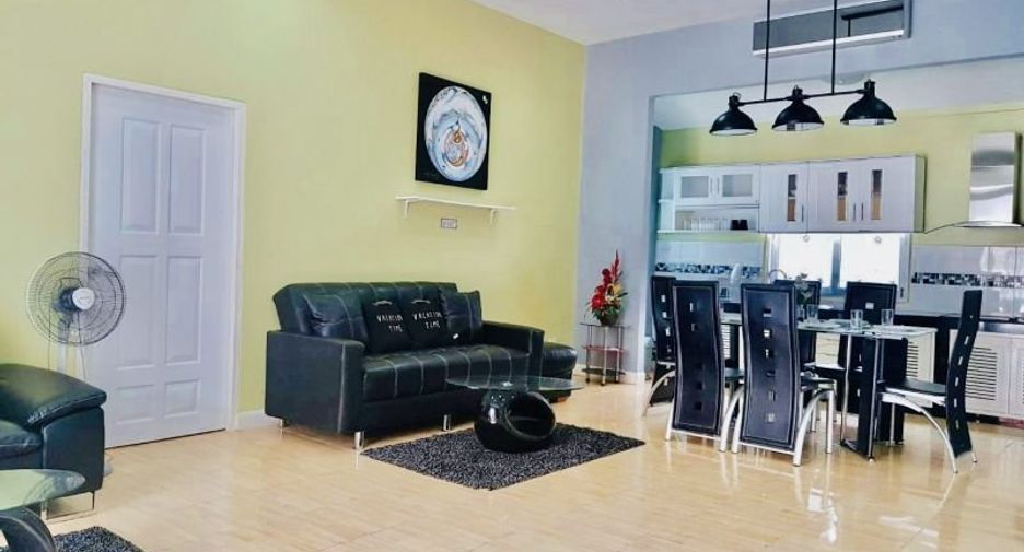 For rent 3 bedrooms house in Bang Lamung, Chonburi