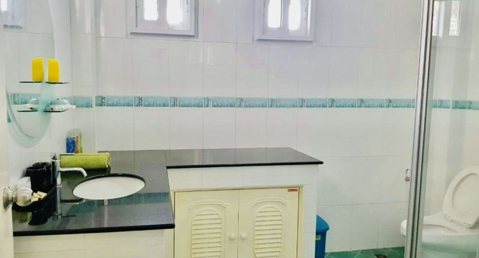 For rent 3 bedrooms house in Bang Lamung, Chonburi
