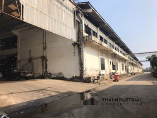 For rent and for sale warehouse in Mueang Samut Prakan, Samut Prakan
