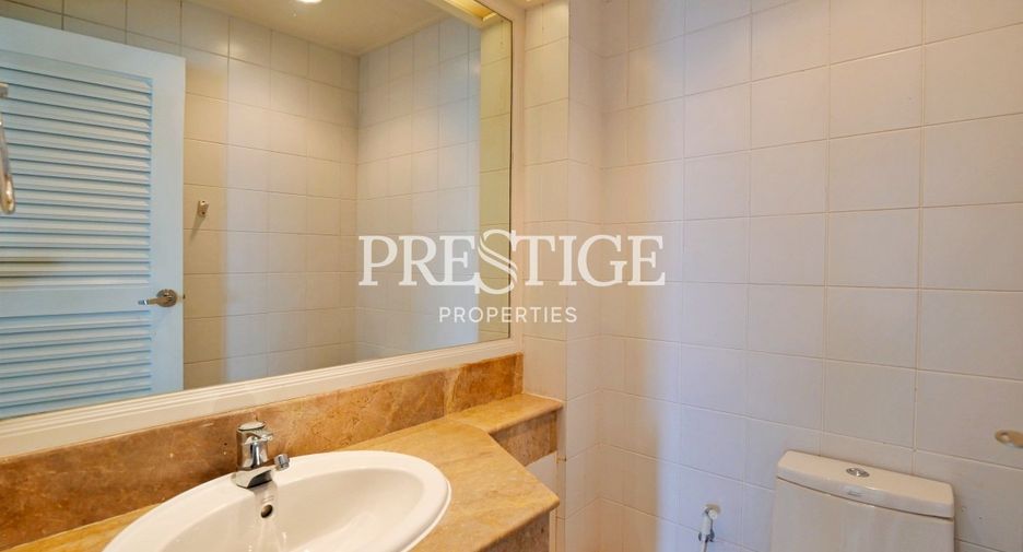For sale 3 ベッドルーム condo in Pratumnak, Pattaya