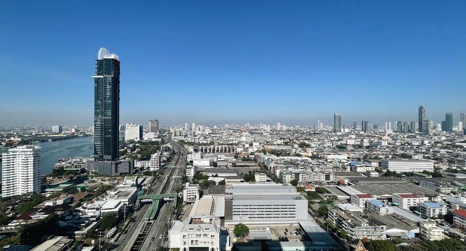 For rent and for sale 2 bedrooms condo in Yan Nawa, Bangkok