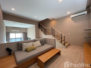 For rent 3 Beds townhouse in Yan Nawa, Bangkok