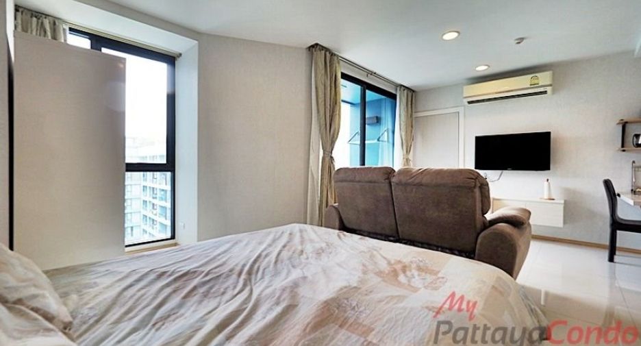 À vendre studio condo à Bang Lamung, Chonburi