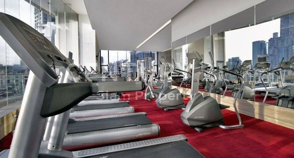 For rent 3 bedrooms serviced apartment in Sathon, Bangkok