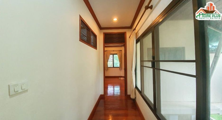 For sale 5 bed house in Pak Chong, Nakhon Ratchasima