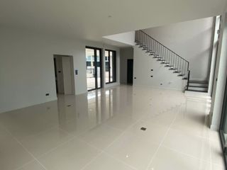 For sale studio house in Bang Kapi, Bangkok