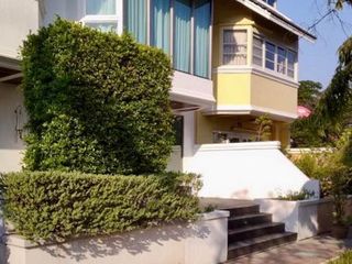 For sale and for rent 3 bed townhouse in Khlong Toei, Bangkok