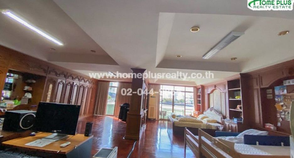 For sale 8 bed retail Space in Sathon, Bangkok