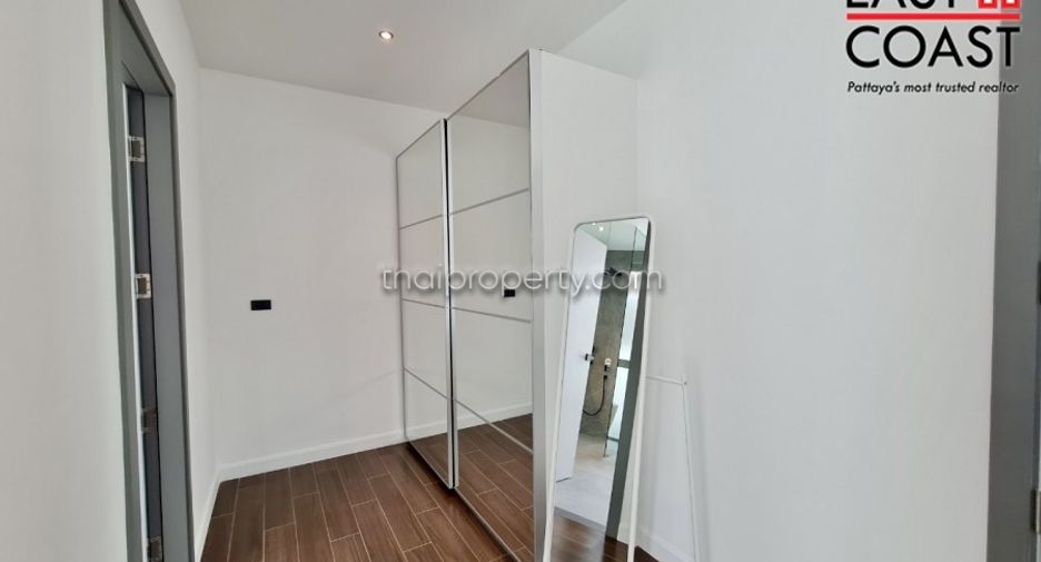 For sale 6 bedrooms house in Bang Lamung, Chonburi