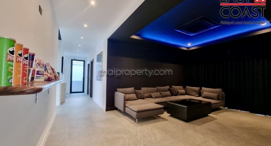 For sale 6 bedrooms house in Bang Lamung, Chonburi