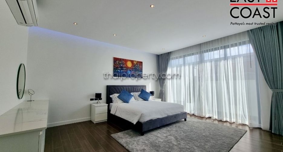 For sale 6 bedrooms house in Bang Lamung, Chonburi