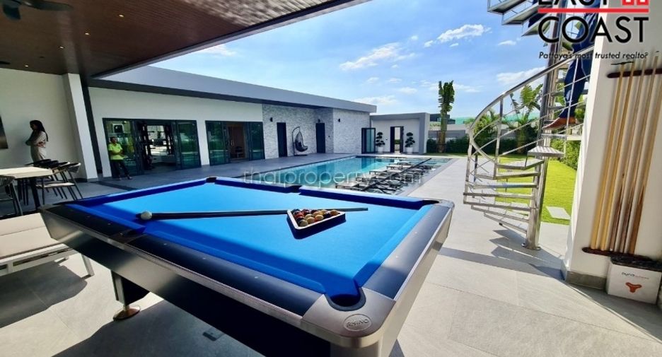 For sale 6 bedrooms house in Bang Lamung, Chonburi