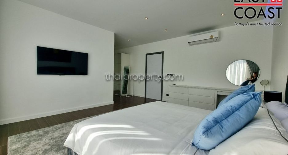 For sale 6 bedrooms house in Bang Lamung, Chonburi
