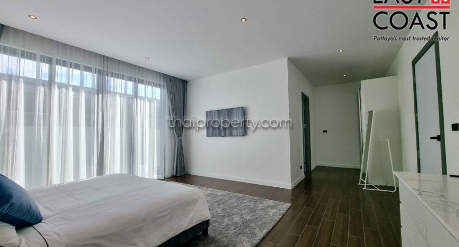 For sale 6 bedrooms house in Bang Lamung, Chonburi