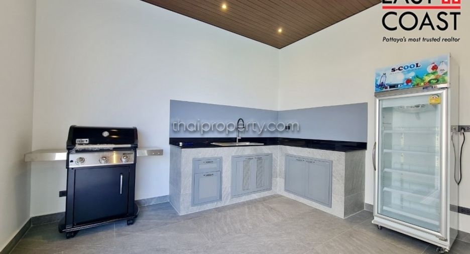 For sale 6 bedrooms house in Bang Lamung, Chonburi