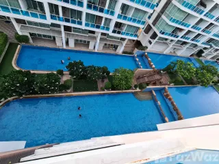 For sale 2 bed condo in Hua Hin, Prachuap Khiri Khan