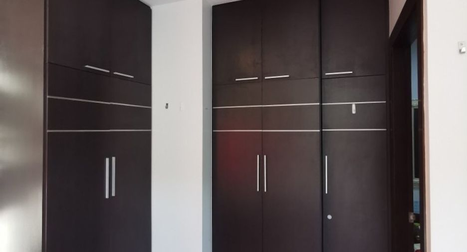 For sale 1 bed condo 