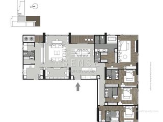 For sale 4 bedrooms condo in Khlong Toei, Bangkok