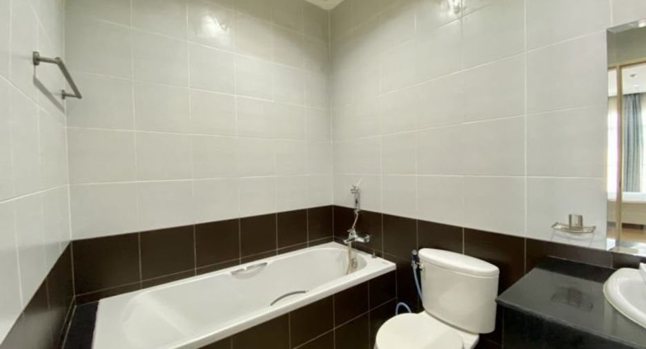 For rent and for sale 3 bedrooms condo in Mueang Chiang Mai, Chiang Mai