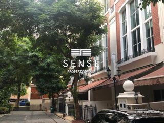 For sale 4 bed townhouse in Ratchathewi, Bangkok