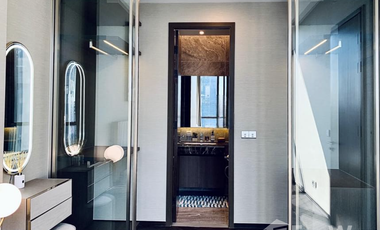 For sale 1 bed condo in Khlong Toei, Bangkok