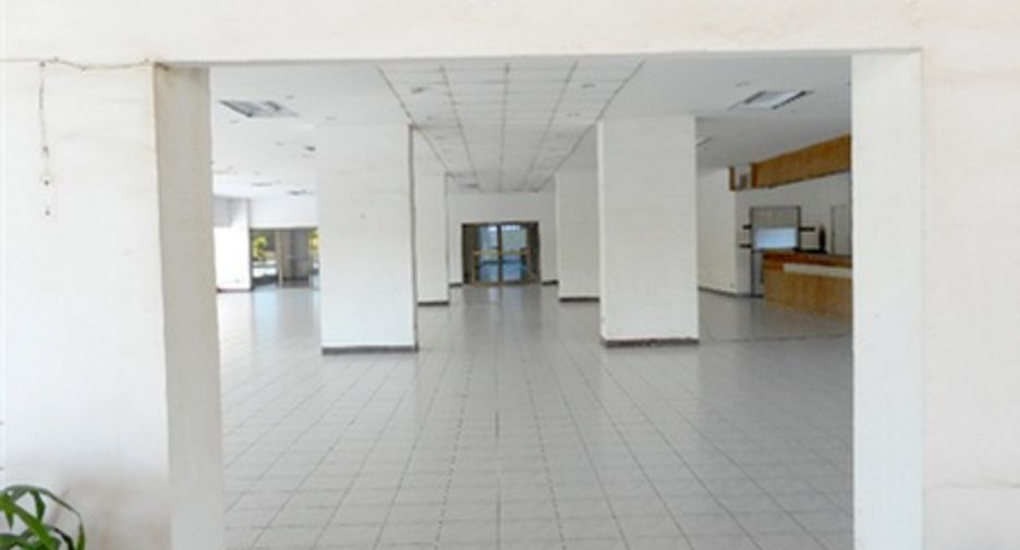 For sale retail Space in Bang Lamung, Chonburi