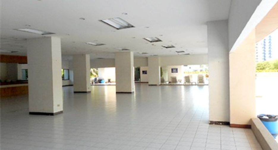 For sale retail Space in Bang Lamung, Chonburi