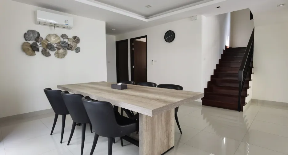 For sale 5 bed villa in Thalang, Phuket